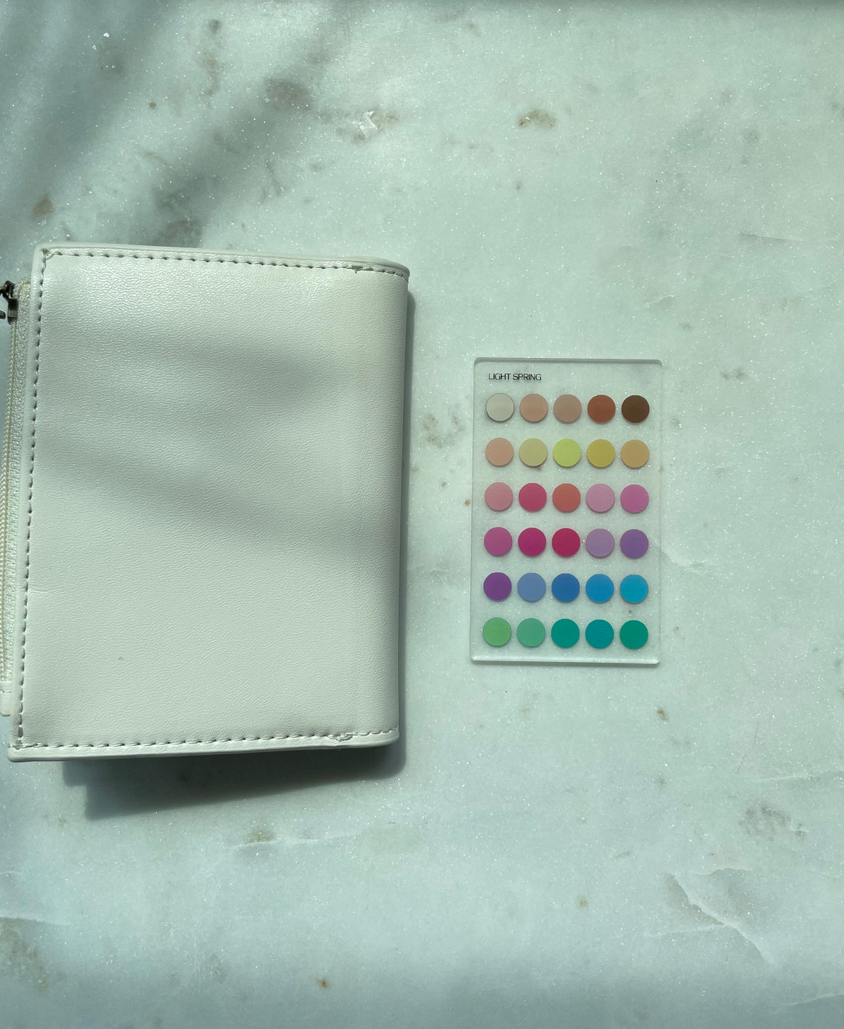 Light Spring Color Analysis Wallet Card